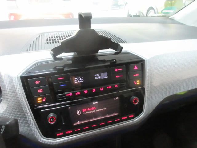 Volkswagen e-up! Style