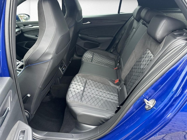 Volkswagen Golf 1.5 TSI R-Line