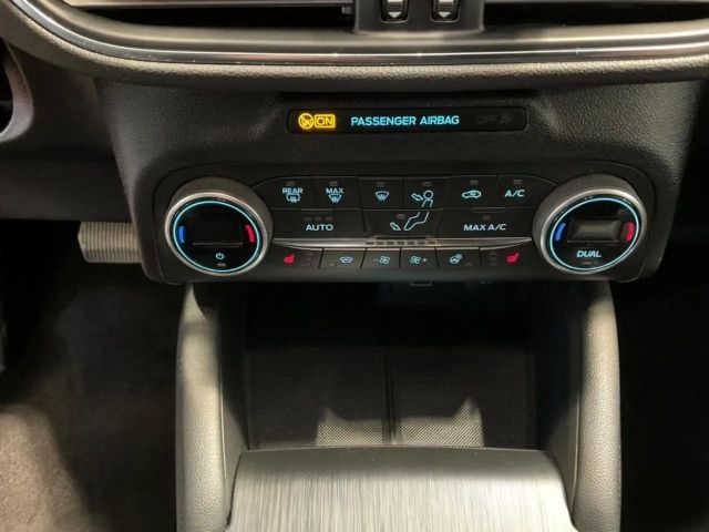 Ford Kuga Plug in Hybrid Titanium