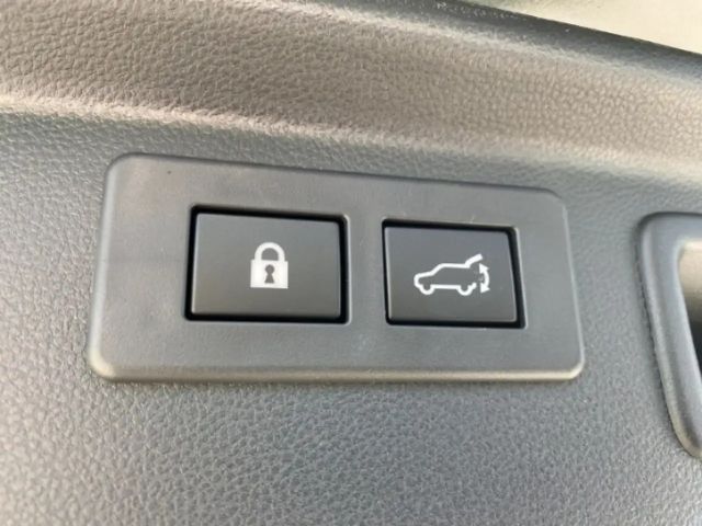 Subaru Forester OFFROAD Paket AHK Allterrain Räder Unterfahrschutz