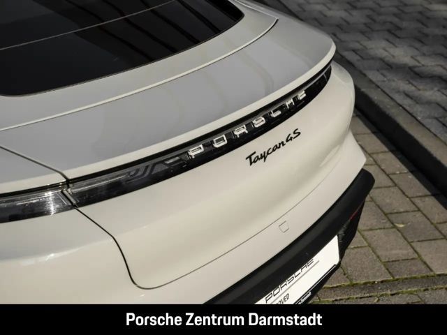 Porsche Taycan 4S