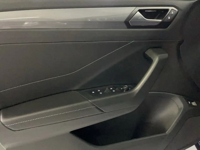 Volkswagen T-Roc 1.5 TSI DSG Style