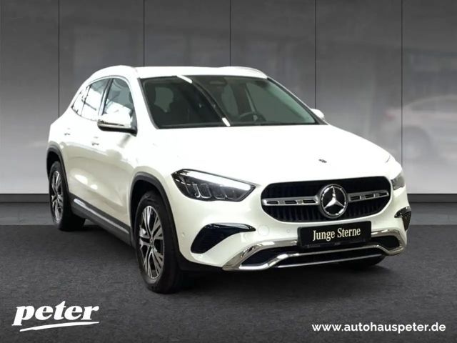 Mercedes-Benz GLA 180 Progressive