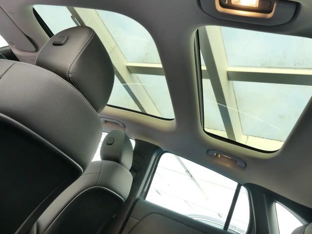 Mercedes-Benz GLA 180 Progressive