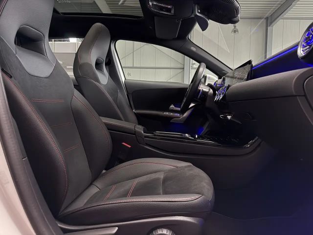 Mercedes-Benz A 200 AMG Line