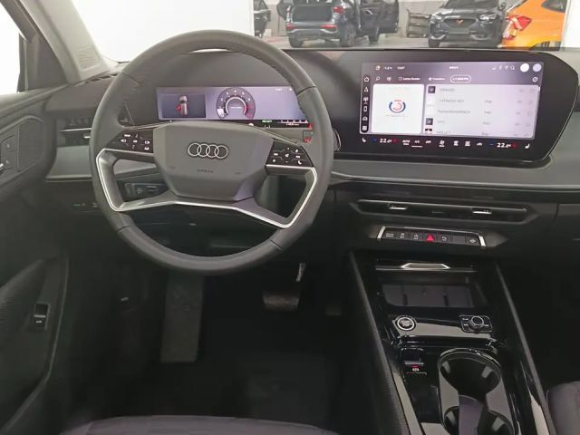 Audi Q3 TFSI intense 110 kW