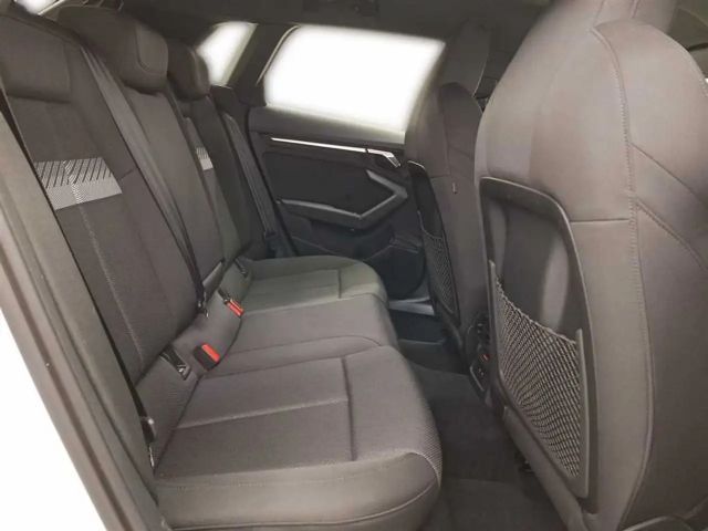 Audi A3 1.5 TFSI S-Line S-Tronic Sedan