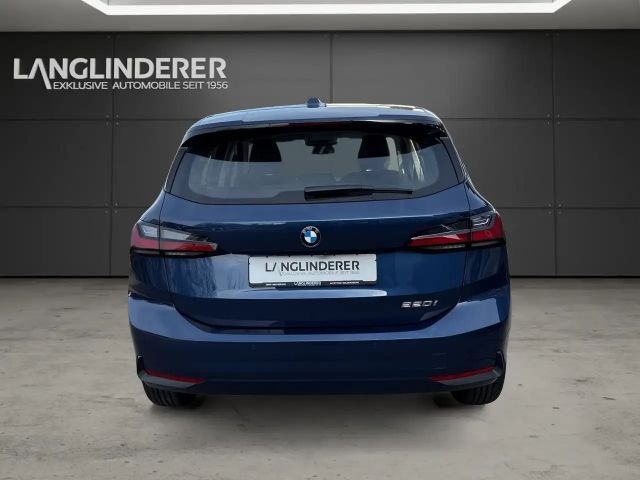 BMW 220 220i Active Tourer