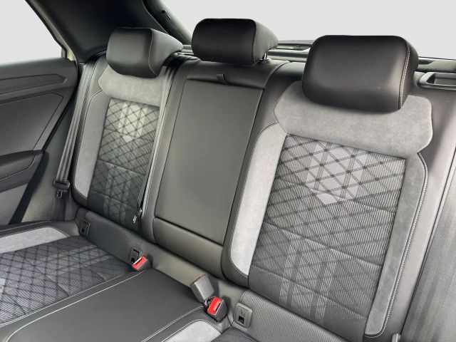 Volkswagen T-Roc 1.5 TSI DSG R-Line