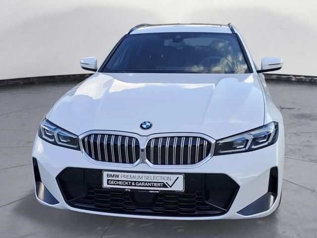 BMW 320 320i M-Sport Touring