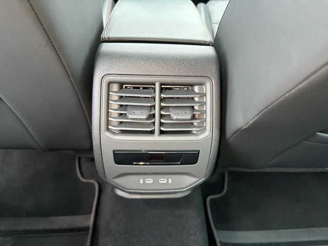 Cupra Formentor DSG e-Hybrid