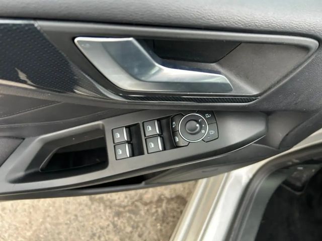 Ford Focus EcoBoost ST Line