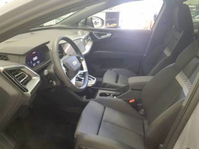 Audi Q4 e-tron SUV 45 e-tron Audi Q4 e-tron