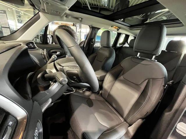 Jeep Renegade Summit