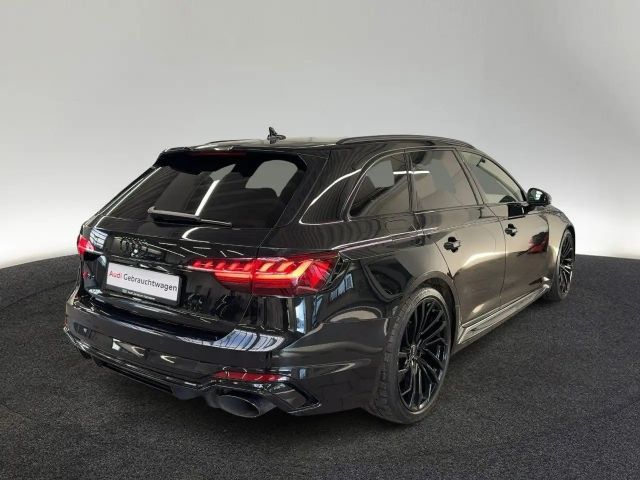 Audi RS4 Quattro