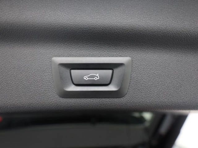 BMW X1 AUTOMAAT - LED - NAVI