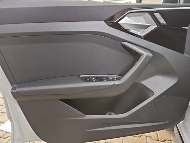 Audi A1 Allstreet S-Tronic