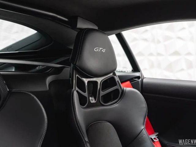 Porsche Cayman 718 Coupé