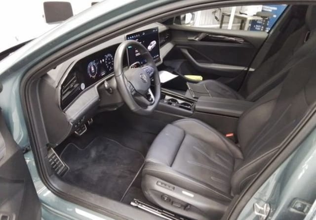 Volkswagen Passat 2.0 TDI DSG R-Line Variant