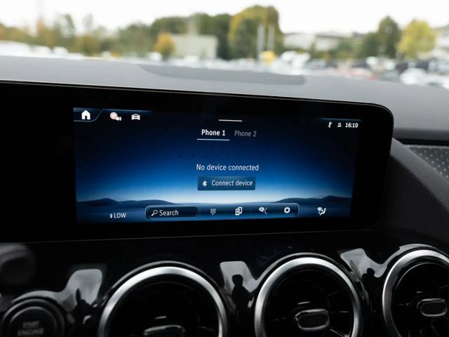 Mercedes-Benz GLA 180 Progressive