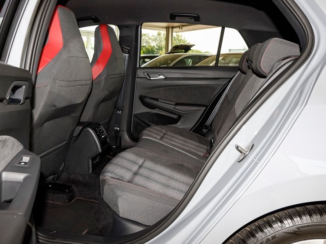 Volkswagen Golf DSG GTI Golf VIII Style