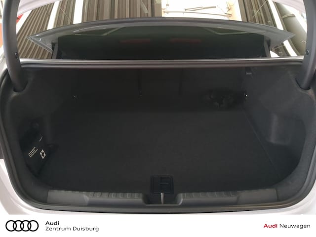 Audi RS3 Quattro S-Tronic Sedan