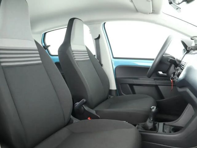 Volkswagen up! 1.0 Maps+More Dock