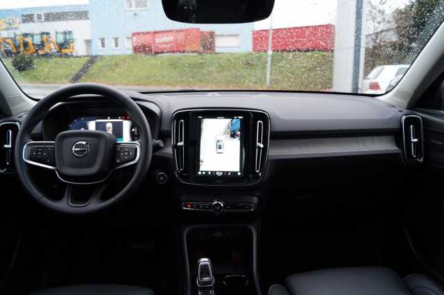 Volvo XC40 Dark Plus