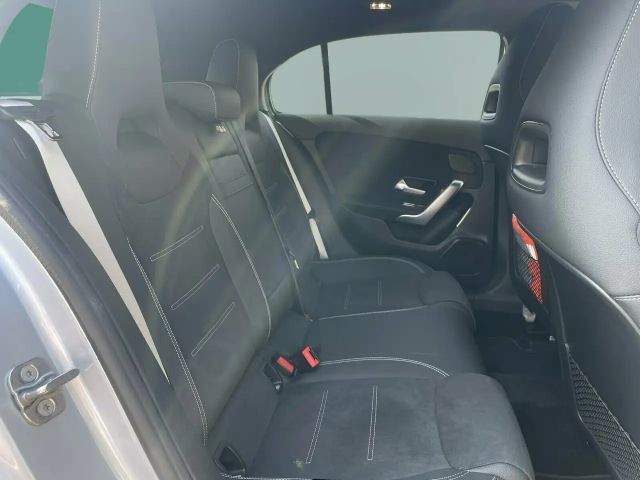 Mercedes-Benz A 200 AMG Line Hatchback
