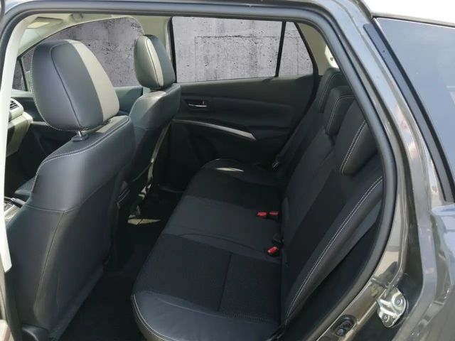 Suzuki S-Cross AllGrip Flash Hybrid