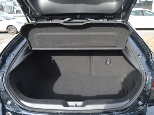 Mazda 3 Selection
