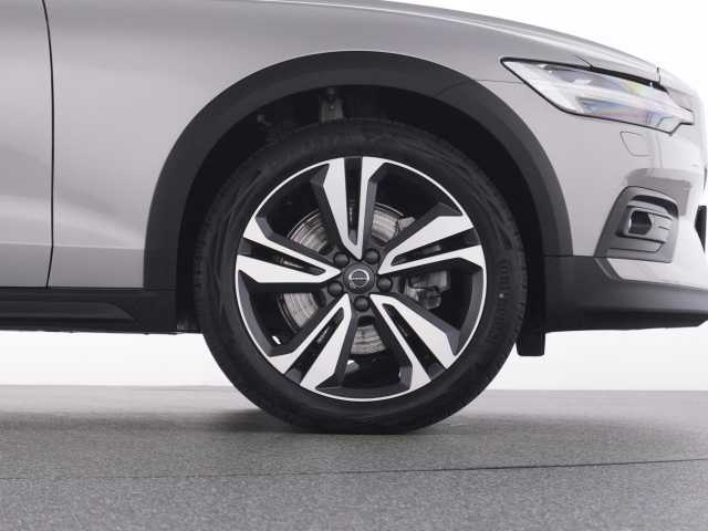 Volvo V60 Cross Country CC
