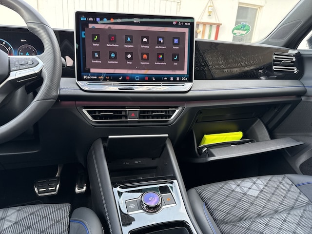 Volkswagen Tiguan 1.5 eTSI DSG R-Line