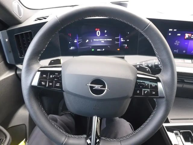 Opel Astra Sports Tourer Ultimate