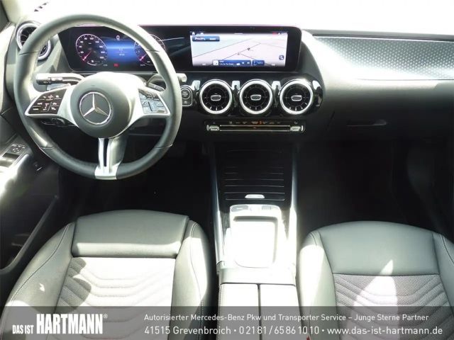 Mercedes-Benz B 180 Progressive Sedan