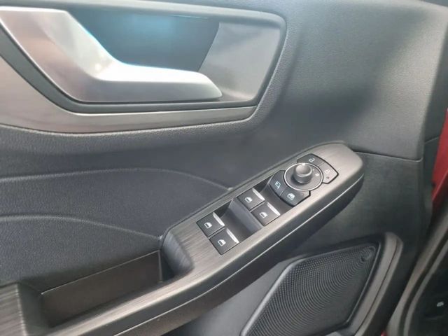 Ford Kuga Plug in Hybrid Titanium X