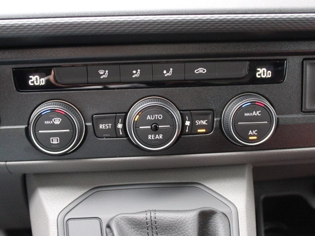 Volkswagen Caravelle 2.0 TDI T6