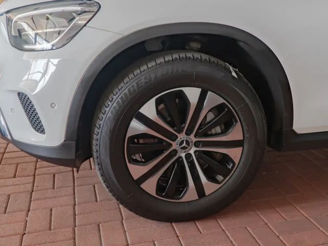 Mercedes-Benz GLC 300 4MATIC GLC 300 e