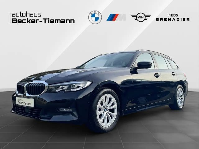 BMW 320 320d Advantage pakket Touring xDrive