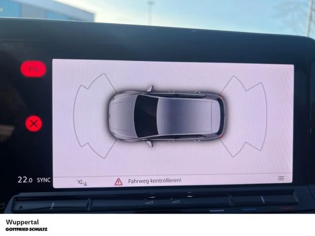 Volkswagen Golf GTI e-Golf