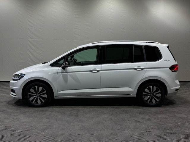 Volkswagen Touran 2.0 TDI DSG IQ.Drive
