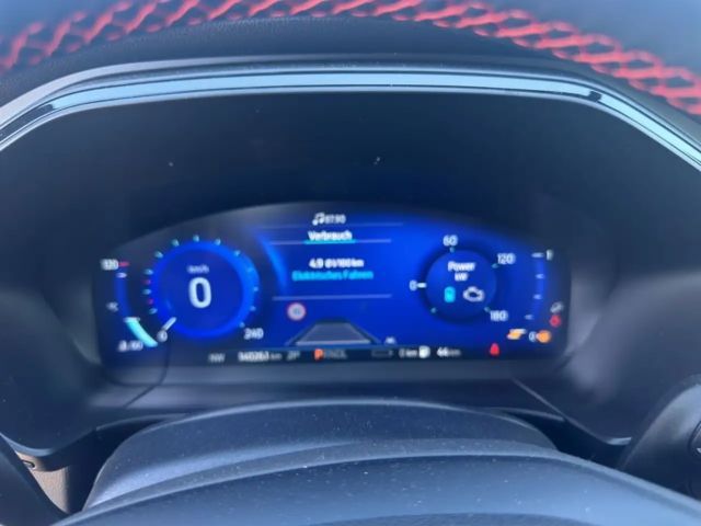 Ford Kuga Plug in Hybrid ST Line X