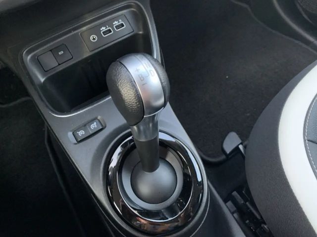 Renault Twingo E-Tech Techno