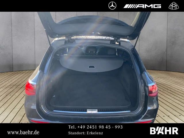 Mercedes-Benz E 220 AMG Line E 220 d Estate