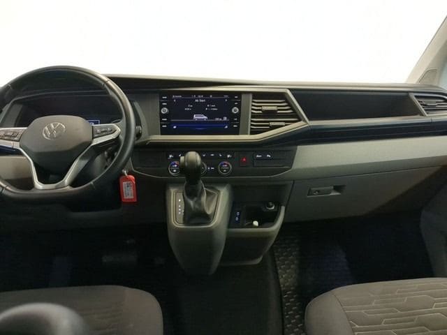 Volkswagen Caravelle Comfortline DSG Lang T6