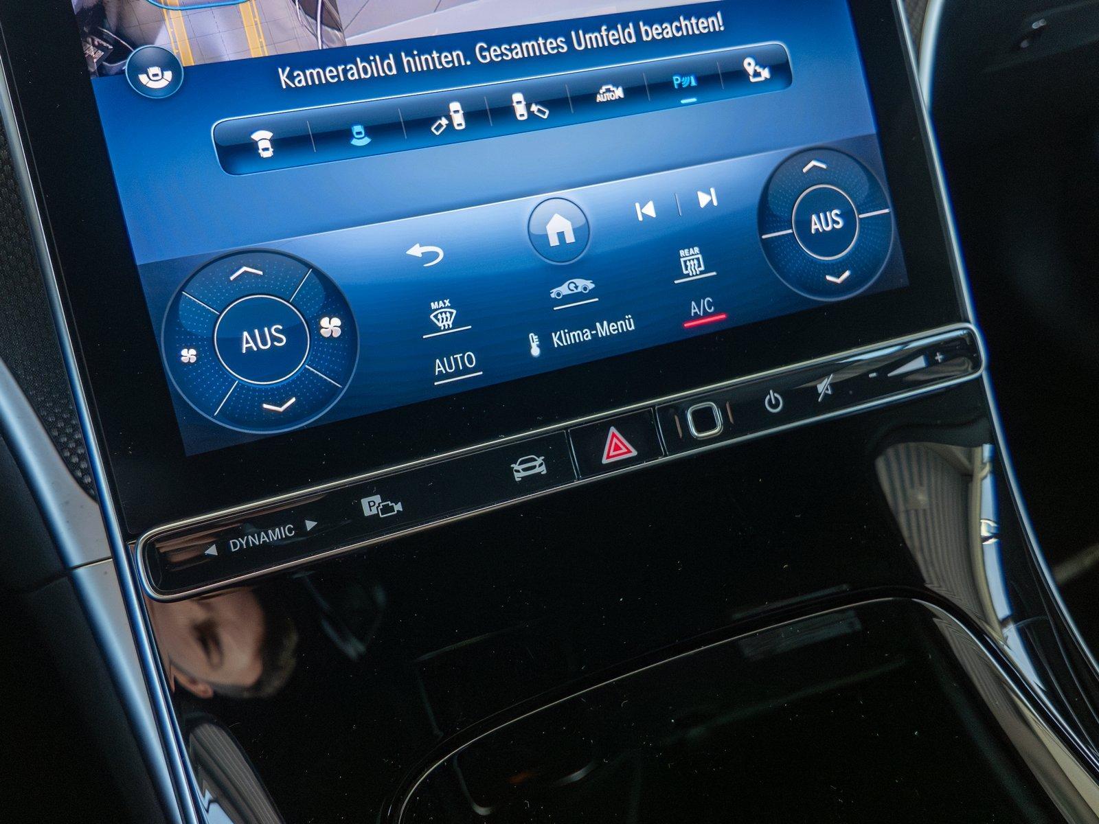 Mercedes-Benz C 180 AMG Line Estate Premium