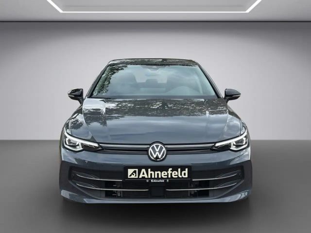 Volkswagen Golf 1.5 eTSI DSG Golf VIII