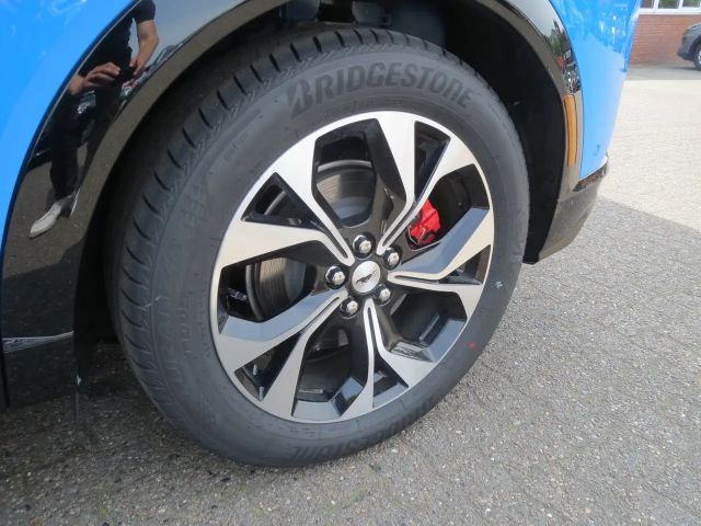 Ford Mustang Mach-E AWD Premium