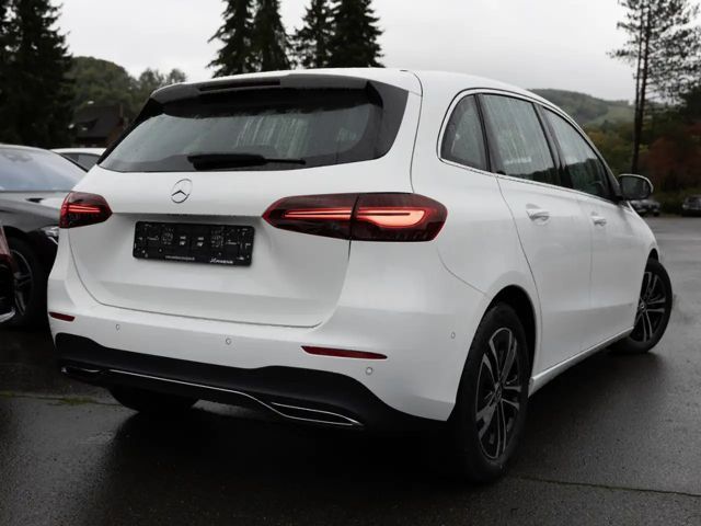 Mercedes-Benz B 200 B 200 d Progressive