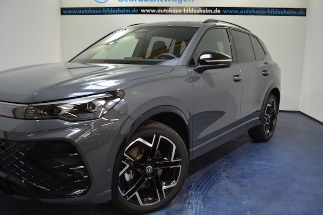 Volkswagen Tiguan 2.0 TDI DSG IQ.Drive R-Line